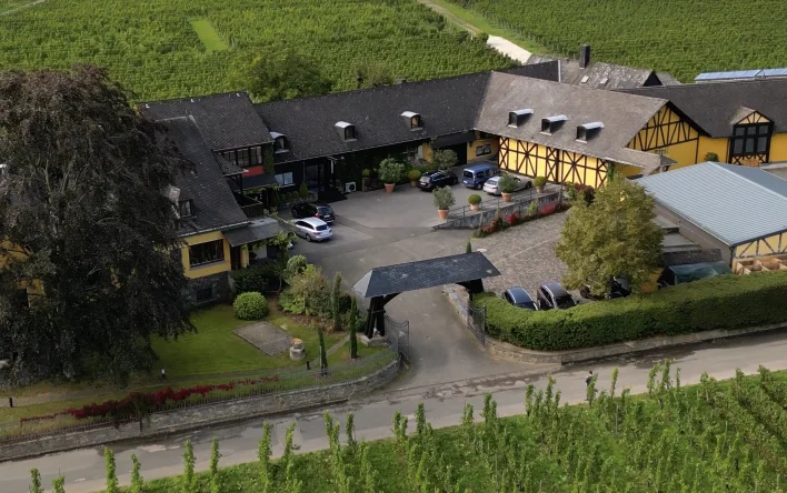 Weingut Nik Weis St Urbans-Hof